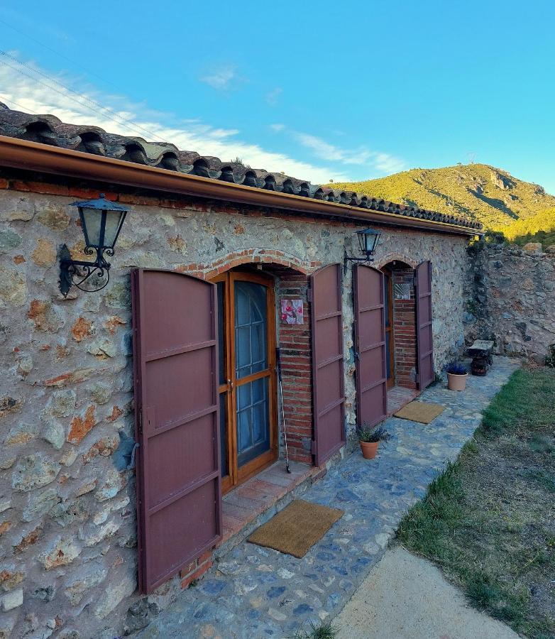 Corral D'En Romagosa Vendégház Begues Kültér fotó